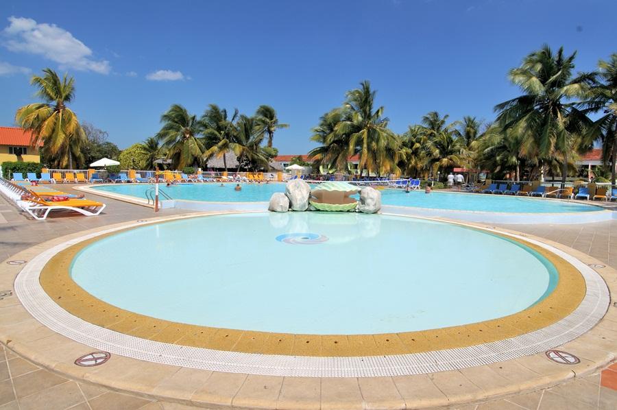 Club Amigo Mayanabo Hotel Playa Santa Lucia Exterior photo